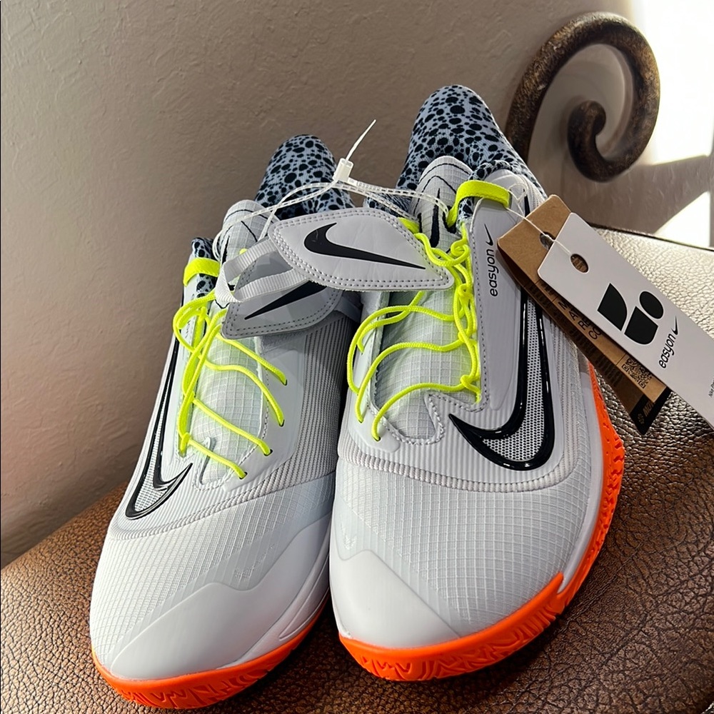 New Nike White & Orange Precision 7 Sneaker EasyOn Electric Basketball Sneakers